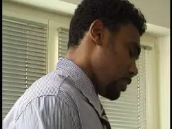 Erfahrene MILF nuckelt einen prächtigen Dödel