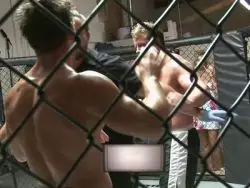 Dicke Frau wird in ihre unschuldige Fotze gefickt