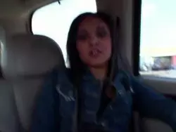 Die geile Nutte wird in ihre rasierte Muschi gebumst